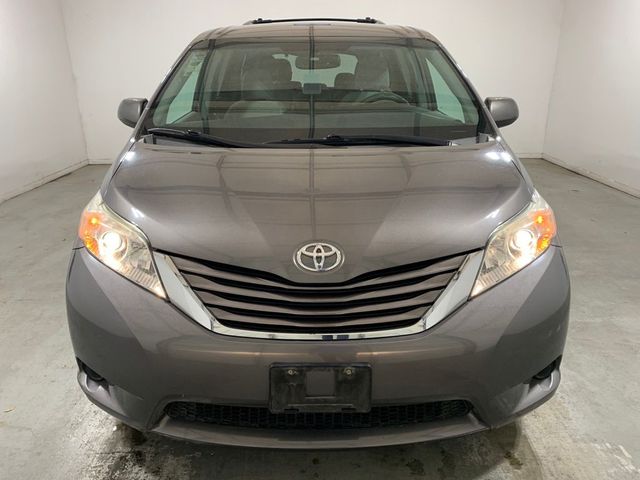 2017 Toyota Sienna 