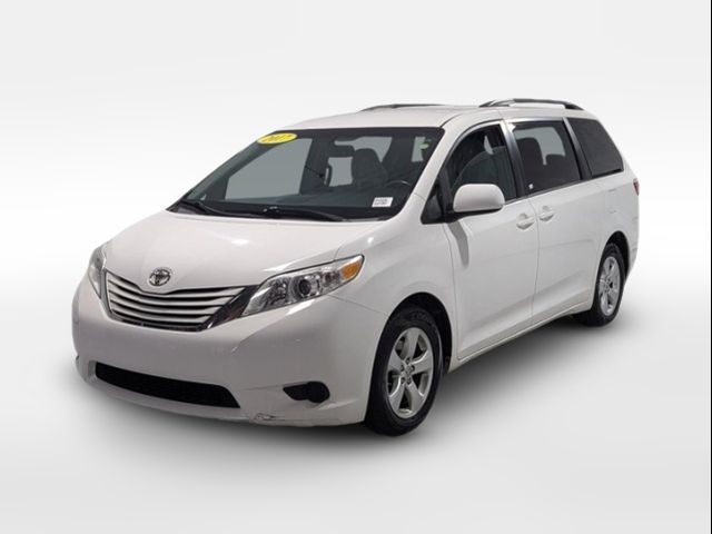 2017 Toyota Sienna 