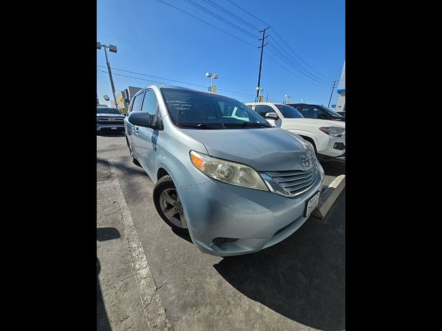 2017 Toyota Sienna 