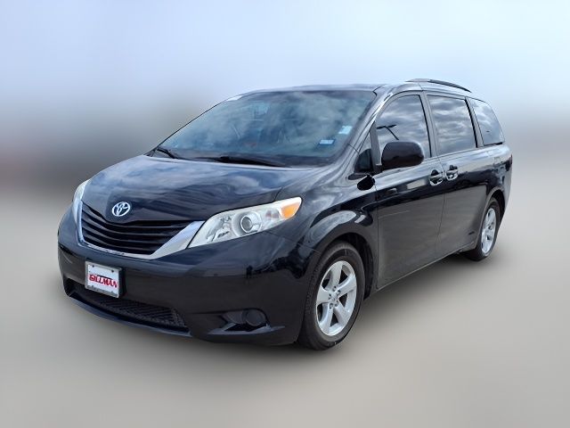 2017 Toyota Sienna LE