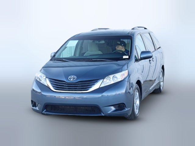 2017 Toyota Sienna LE