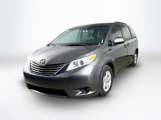 2017 Toyota Sienna LE