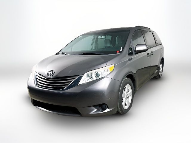 2017 Toyota Sienna LE