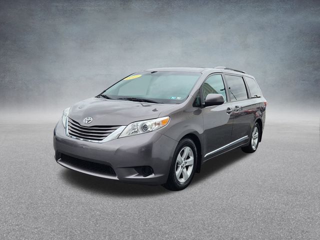 2017 Toyota Sienna 