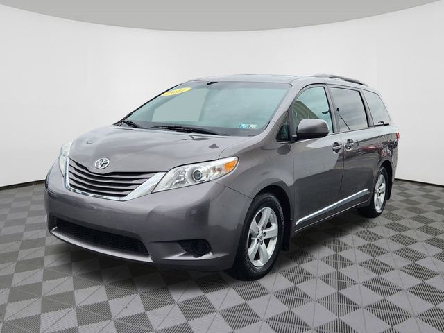 2017 Toyota Sienna 