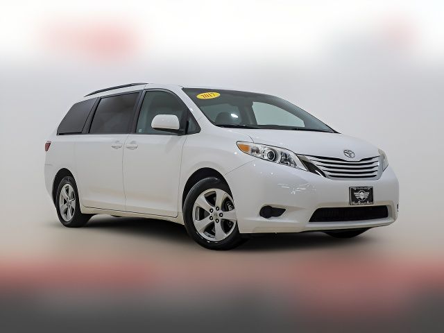 2017 Toyota Sienna 