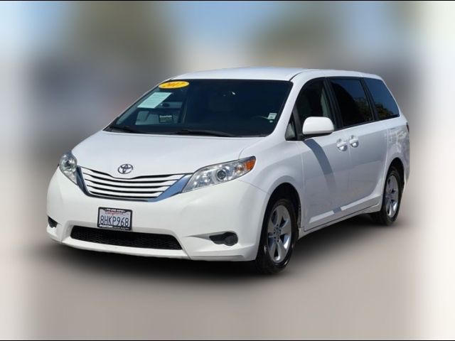 2017 Toyota Sienna 