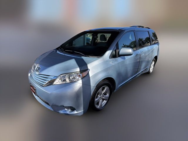 2017 Toyota Sienna LE