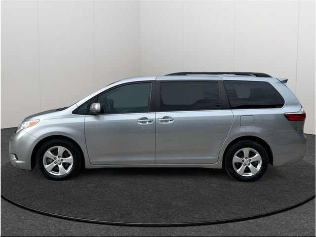 2017 Toyota Sienna 