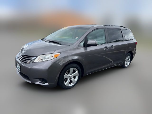 2017 Toyota Sienna 