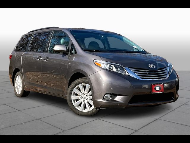 2017 Toyota Sienna Limited Premium