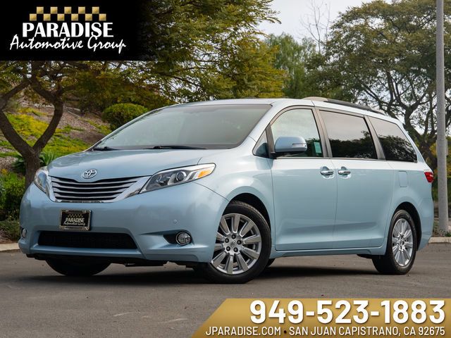 2017 Toyota Sienna Limited Premium