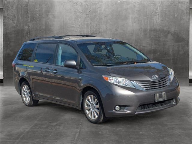 2017 Toyota Sienna XLE Premium