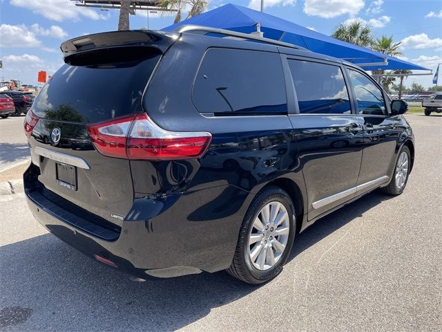 2017 Toyota Sienna Limited