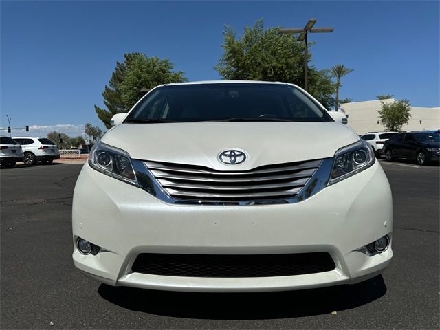 2017 Toyota Sienna 