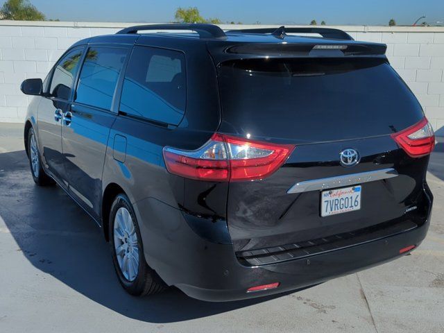 2017 Toyota Sienna Limited