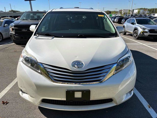 2017 Toyota Sienna Limited