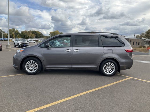 2017 Toyota Sienna Limited