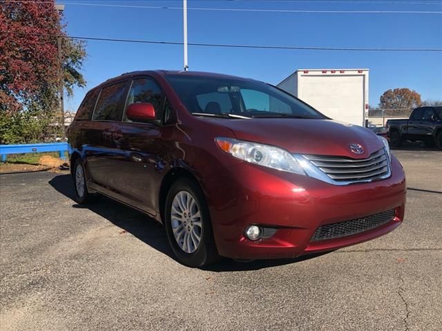 2017 Toyota Sienna Limited Premium