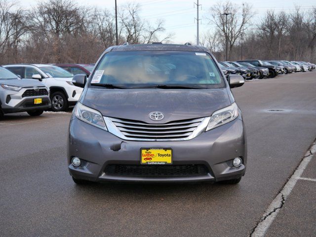 2017 Toyota Sienna Limited Premium