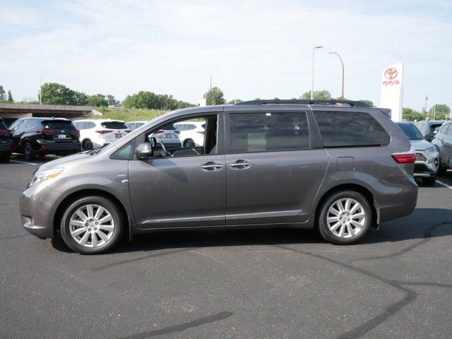 2017 Toyota Sienna Limited Premium