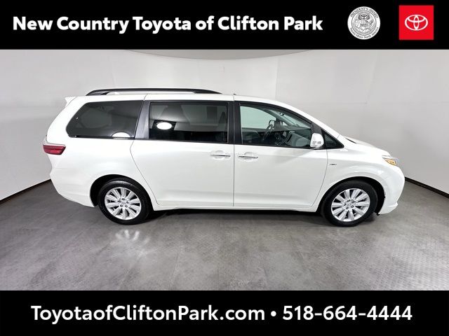 2017 Toyota Sienna Limited Premium