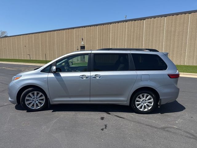 2017 Toyota Sienna Limited Premium