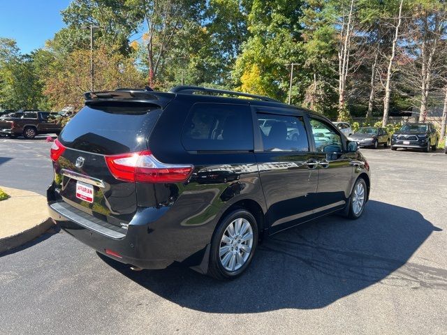 2017 Toyota Sienna Limited Premium