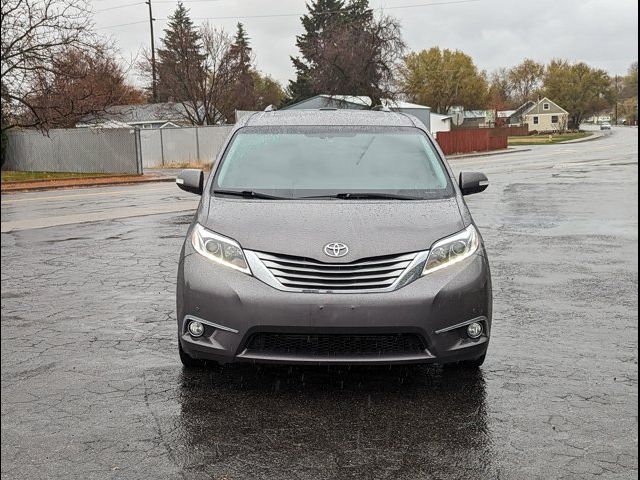 2017 Toyota Sienna Limited Premium