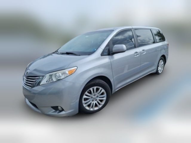 2017 Toyota Sienna 