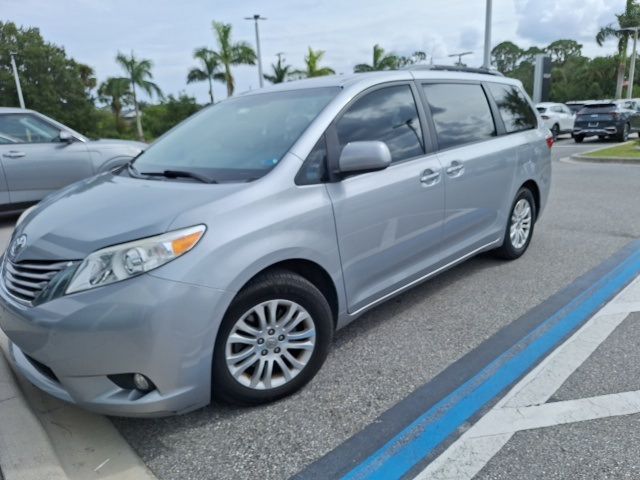 2017 Toyota Sienna Limited Premium