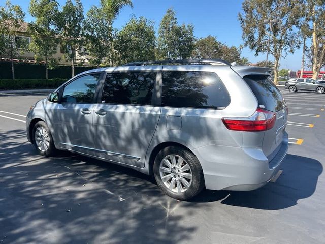 2017 Toyota Sienna Limited Premium