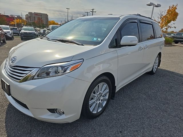 2017 Toyota Sienna Limited Premium