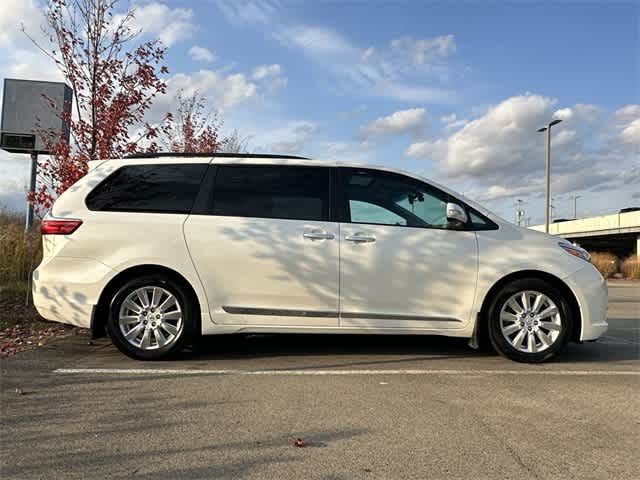 2017 Toyota Sienna Limited Premium