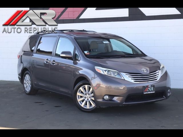 2017 Toyota Sienna Limited Premium