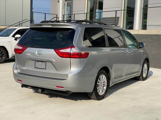 2017 Toyota Sienna Limited Premium