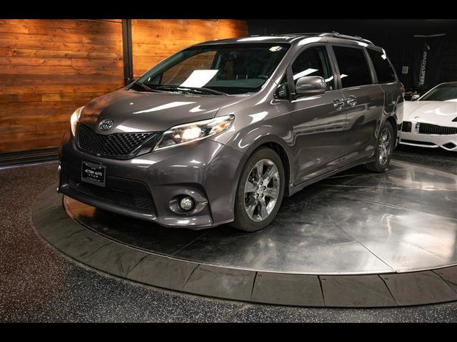 2017 Toyota Sienna SE