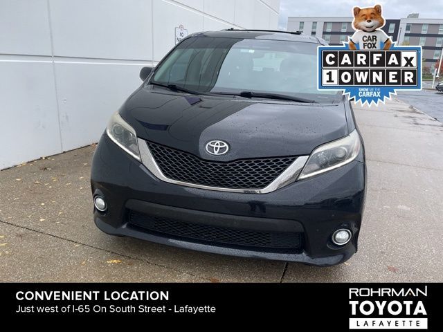 2017 Toyota Sienna SE