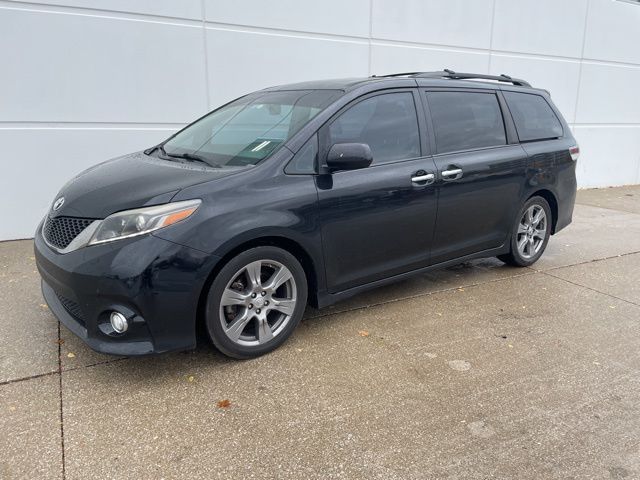 2017 Toyota Sienna SE