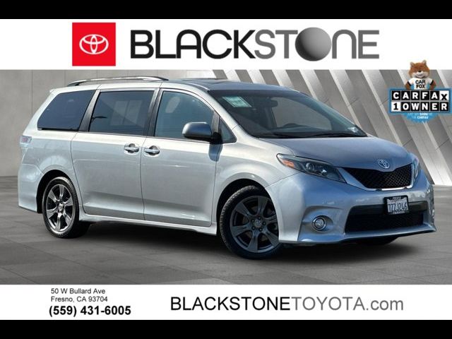 2017 Toyota Sienna SE