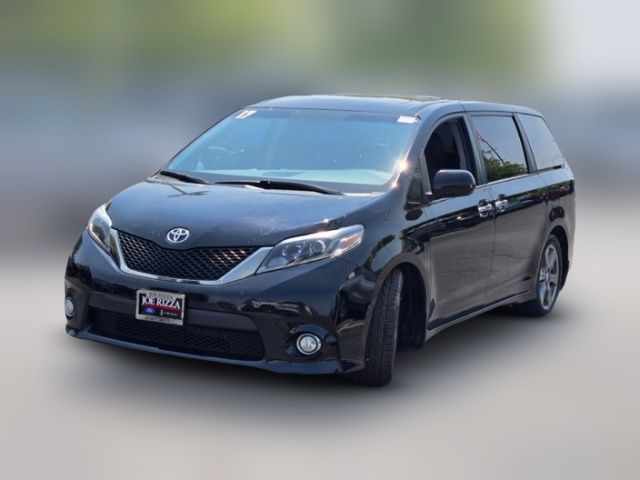 2017 Toyota Sienna 