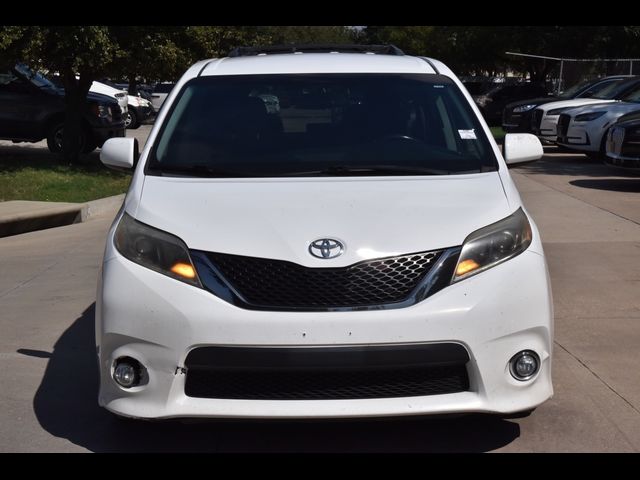 2017 Toyota Sienna SE