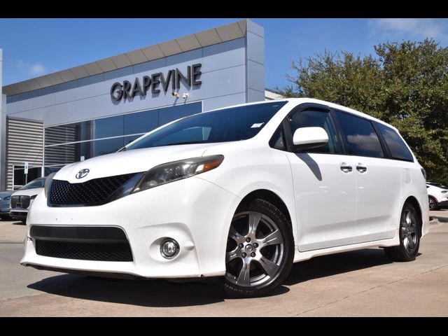 2017 Toyota Sienna SE