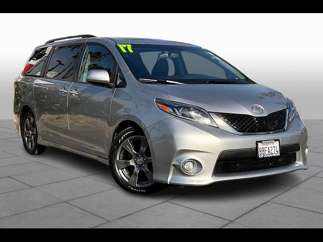 2017 Toyota Sienna SE