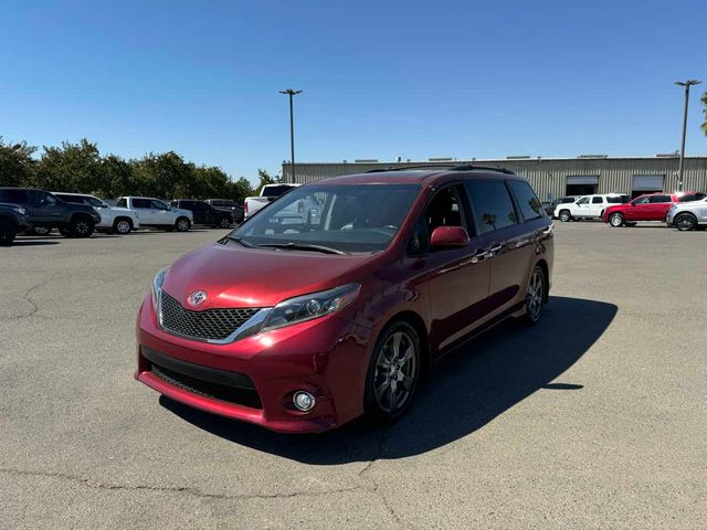 2017 Toyota Sienna SE