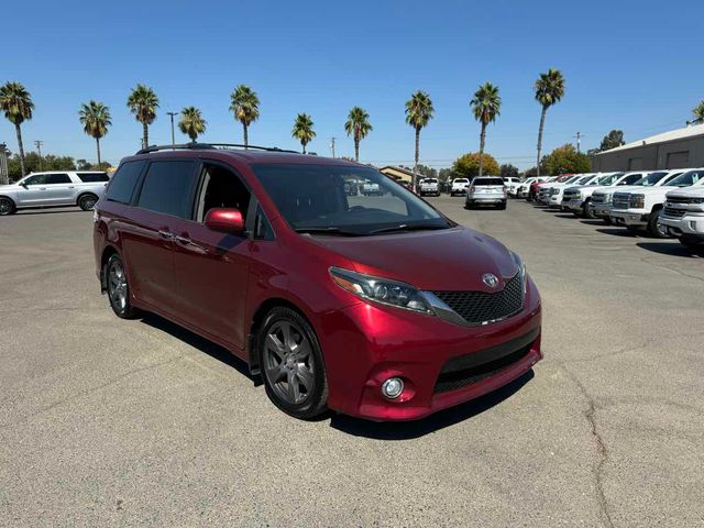 2017 Toyota Sienna SE