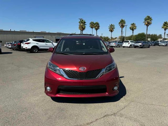 2017 Toyota Sienna SE