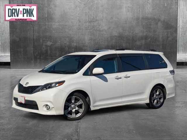 2017 Toyota Sienna SE