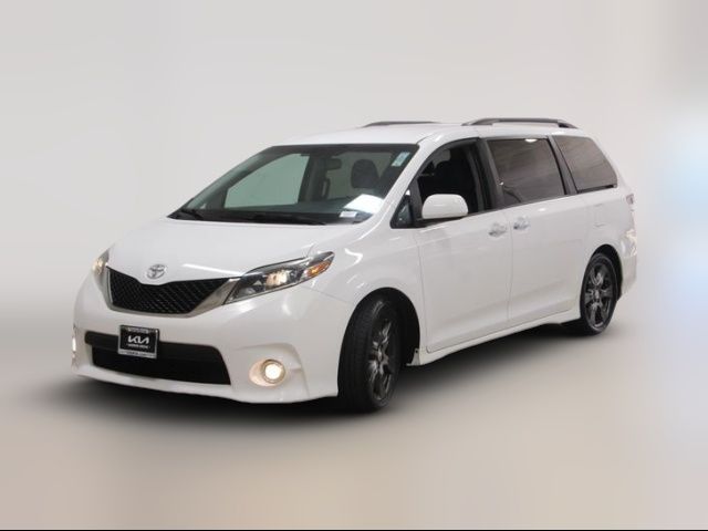 2017 Toyota Sienna SE