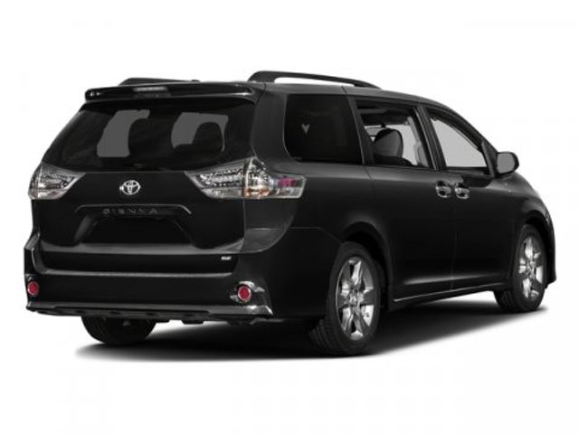 2017 Toyota Sienna SE